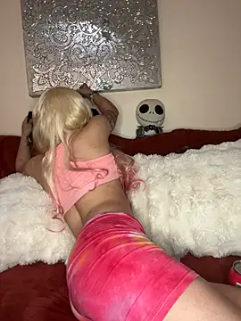 Heluvsbabii - striptease