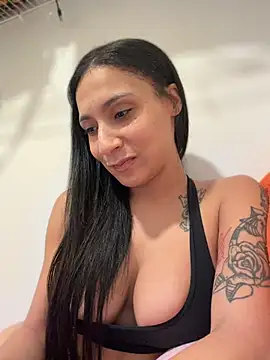FerrariFrench - Sensual sexy dance nude with oil