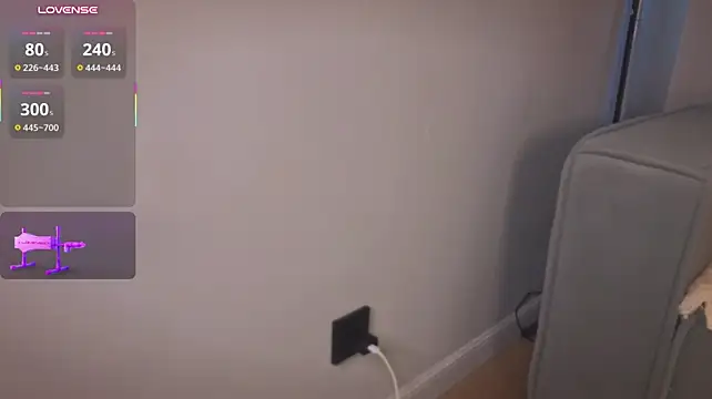 Tiny_Emmy - spanking ass