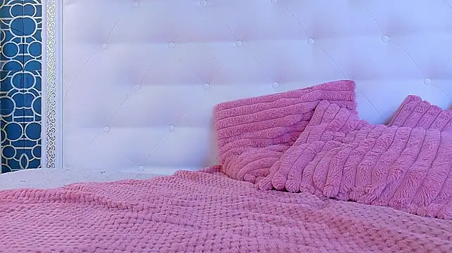 Karissia - make me cum<3