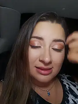 LunaDiaz999 - Explicit show in the bathroom