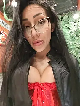 IsabellitaVIP - take off your thong in public bar🤯
