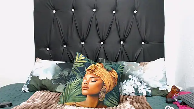 Quenliyasa - Do you wanna see my squirt💦💦