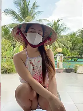 My_Melodyy - Make me cum pussy in public garden 🪴😈