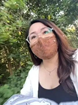 Angie_88 - Live streaming outdoors, looking for thr