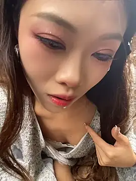 Emily-6868 - 完成目标上帝视角户外商場
