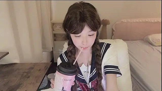 LL-66 - 好幸运你像个礼物出现在我的世界