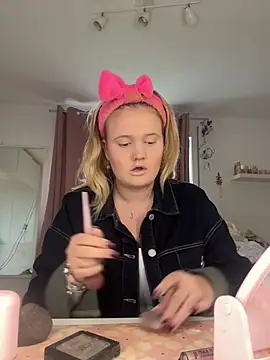 HotGirl01_ - Blow job with my Fingers for 1 min🍆