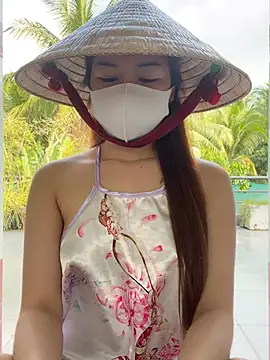 My_Melodyy - Make me cum pussy in public garden 🪴😈