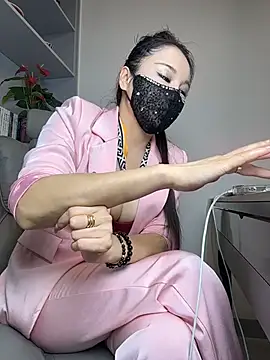 TopAlice566 - 无内摇屁屁💕