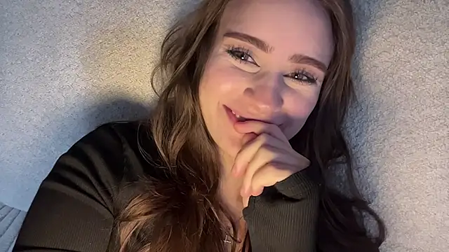 KailaGarofolo - a wet kiss, playfully licking the lips
