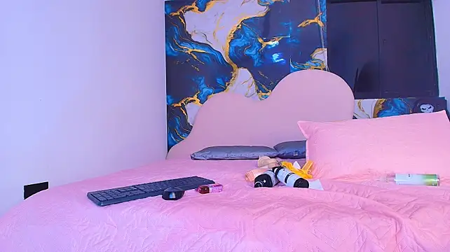 Collet_1 - hotes anal here👅😏