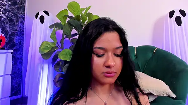 NaomiVelourr - Let me strip for you slowly
