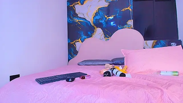 Collet_1 - hotes anal here👅😏