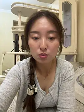 Lianer_520 - 感谢哥哥们对莲儿的支持