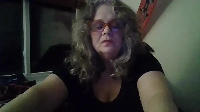 DestineeLoverGirl - Get me Naked
