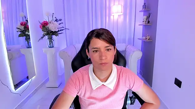Hanna_mils - touch pussy with panty 😈😈