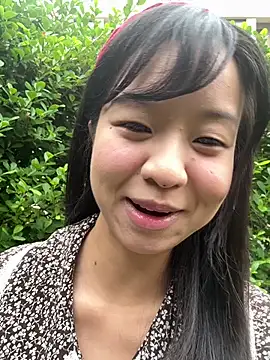NiNa5203 - 在外面遛狗