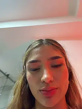 Ariannaa_1 - Ride a plushie + clit rub 🥵😈