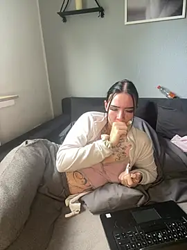Zoe____02 - Wiggle my Ass 💦🔥