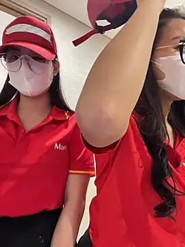 Sneaky_Cumshoot