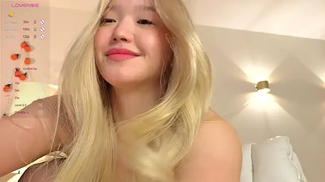 Milli_sun_ - FIRST HUGE SQUIRT OF THE DAY!