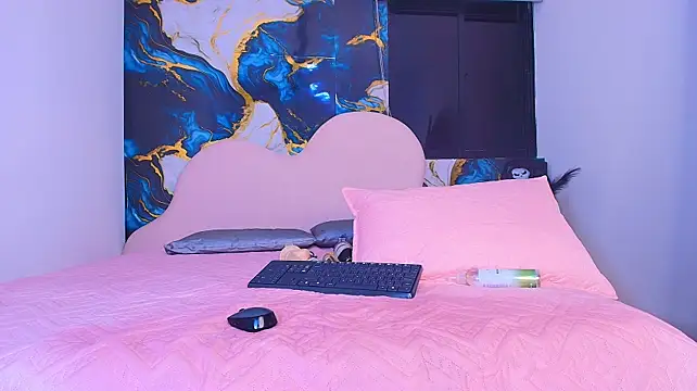 Collet_1 - hotes anal here👅😏