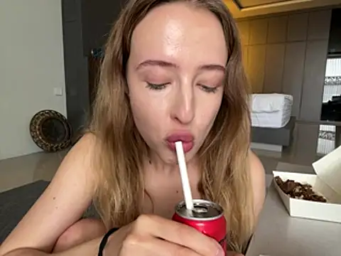 Nura_n_Sarah - PUT TOY INSIDE
