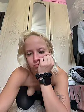 LikaCat - Dildo fuck ANAL 😈