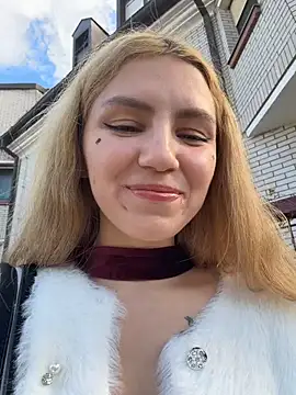 -stray-cat- - squeeze and jiggle my breasts