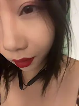 Eliza-E - 全裸5分钟