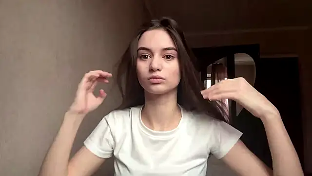Barbie_ee - Hands up