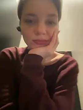 ValenciaShock - PLAY WITH MY NAKED BOOBS