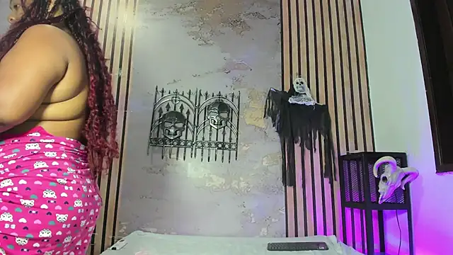 SadieAndAxel - Fuck Hard for 2 mans