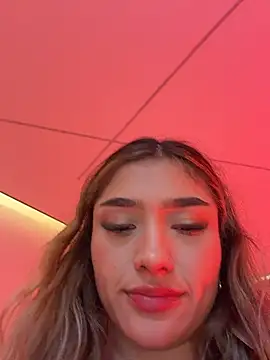 Ariannaa_1 - Ride a plushie + clit rub 🥵😈