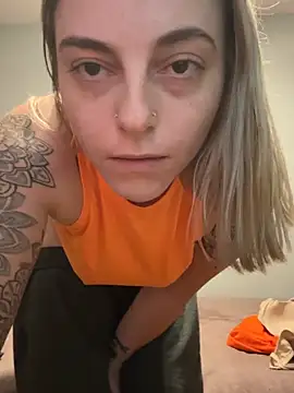 Jaseyrae - Tip 150tks+ &get vid sucking bf 💦