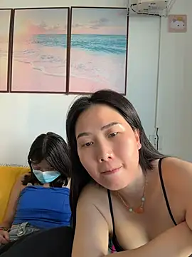 Xixi2881 - 女儿bb特写