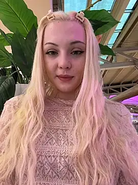 Badblondie - 🩷public boobies massage🩷