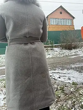 AdelRich - Show my tits on public