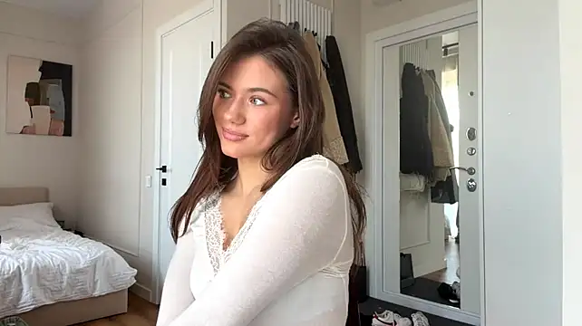 TomekaRamberg - Lets show my outfit today