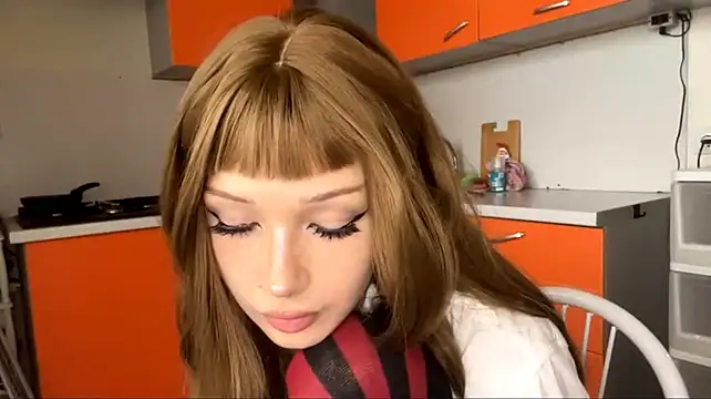 TRI_POLOSKI - hot striptease