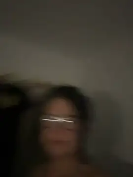 Laurataylor13 - spit and lick my nipple