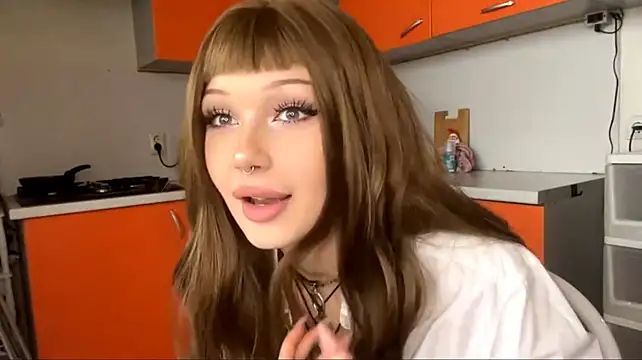 TRI_POLOSKI - hot striptease