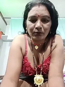 YOURFIVAA - Show tits 🥰🫣🍑