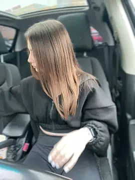KrisMagnoly - VibRRRRate my pussy
