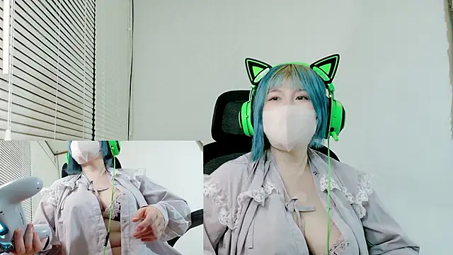 Hazuki_8008 - ブラ取って乳首吸引カップ 60秒