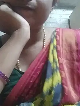 Tamilhot_nithiya - To buy a lush