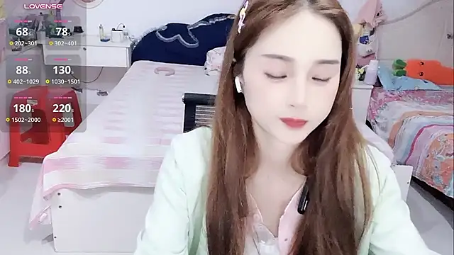 miaomiao-99's Live XXX Chat