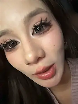 Aria-1111 - 目标达成🎯全裸绕车跑一圈