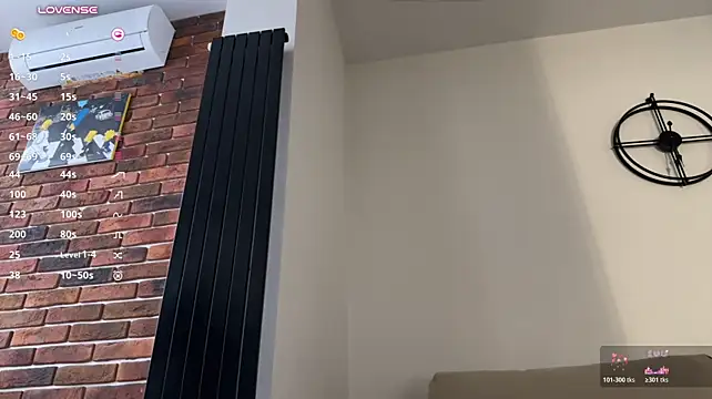 Jodi_herrrin - lick my finger